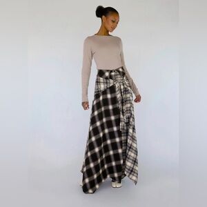 Vela hijabs Mixed Plaid Skirt trending 2026 size M/L‼️LEFT IN STOCK USED